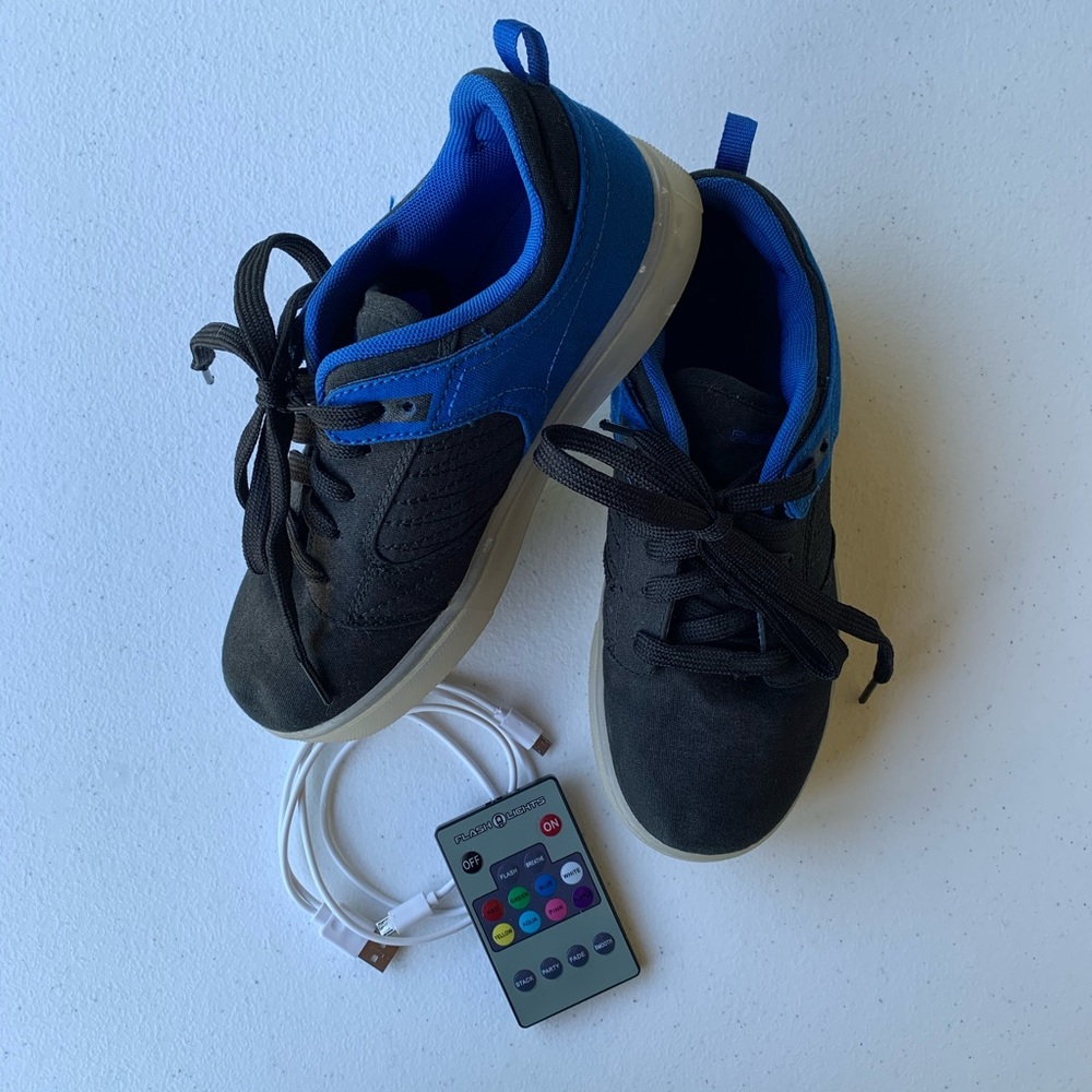 Kids Light up shoes with remote and charger cord